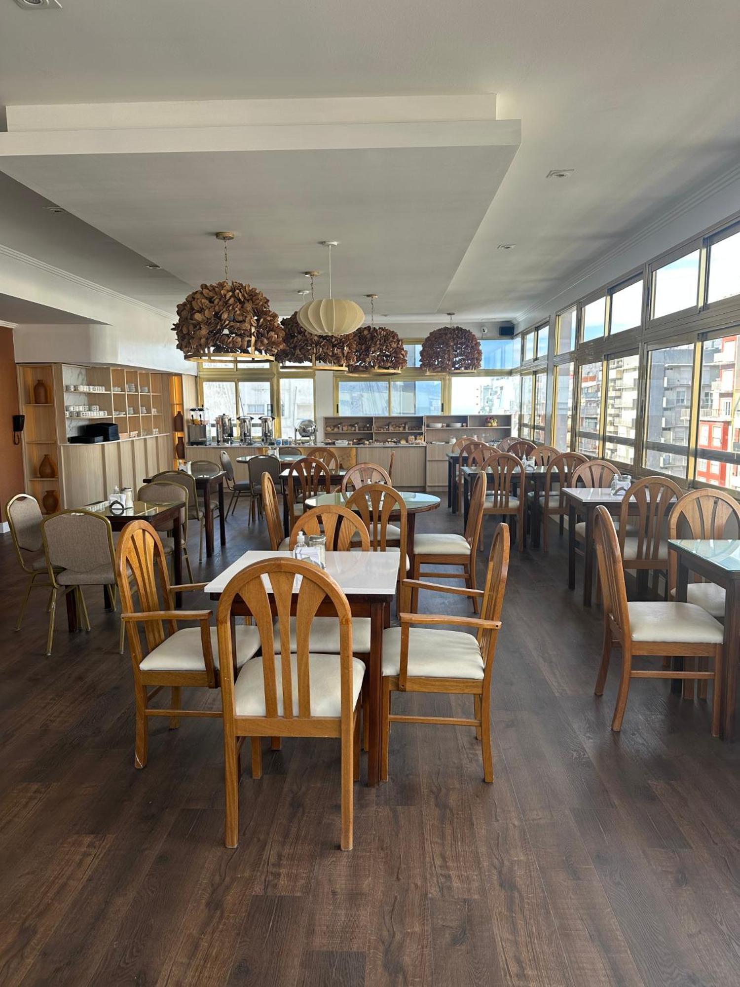 瓦雷斯酒店 马德普拉塔 外观 照片